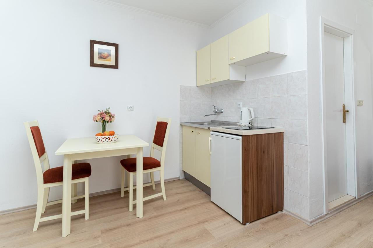 Benic Apartments مْليني المظهر الخارجي الصورة