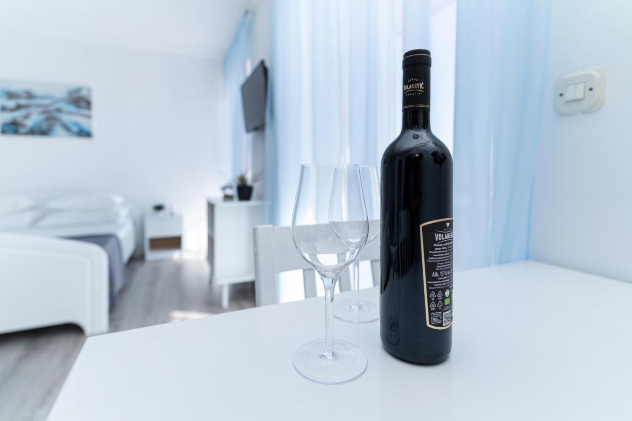 Benic Apartments مْليني المظهر الخارجي الصورة