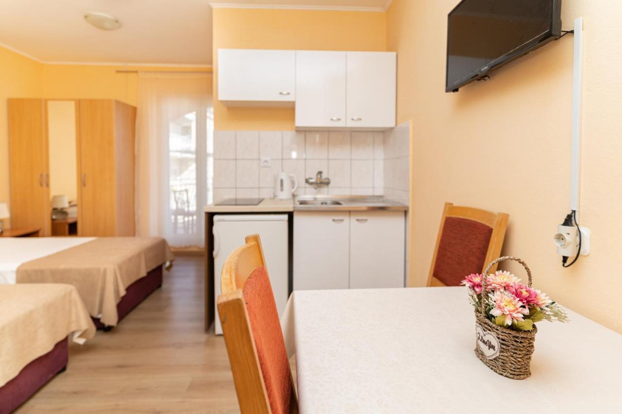 Benic Apartments مْليني المظهر الخارجي الصورة
