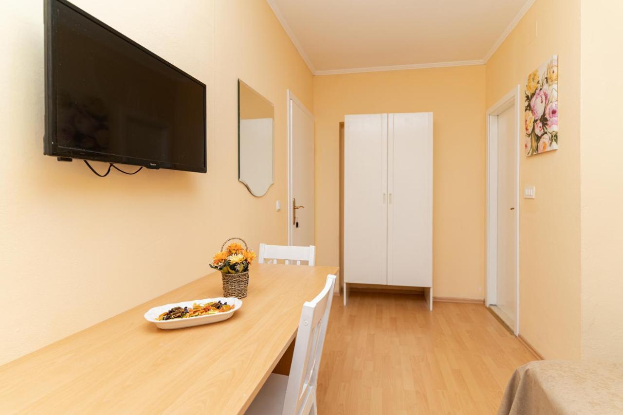 Benic Apartments مْليني المظهر الخارجي الصورة