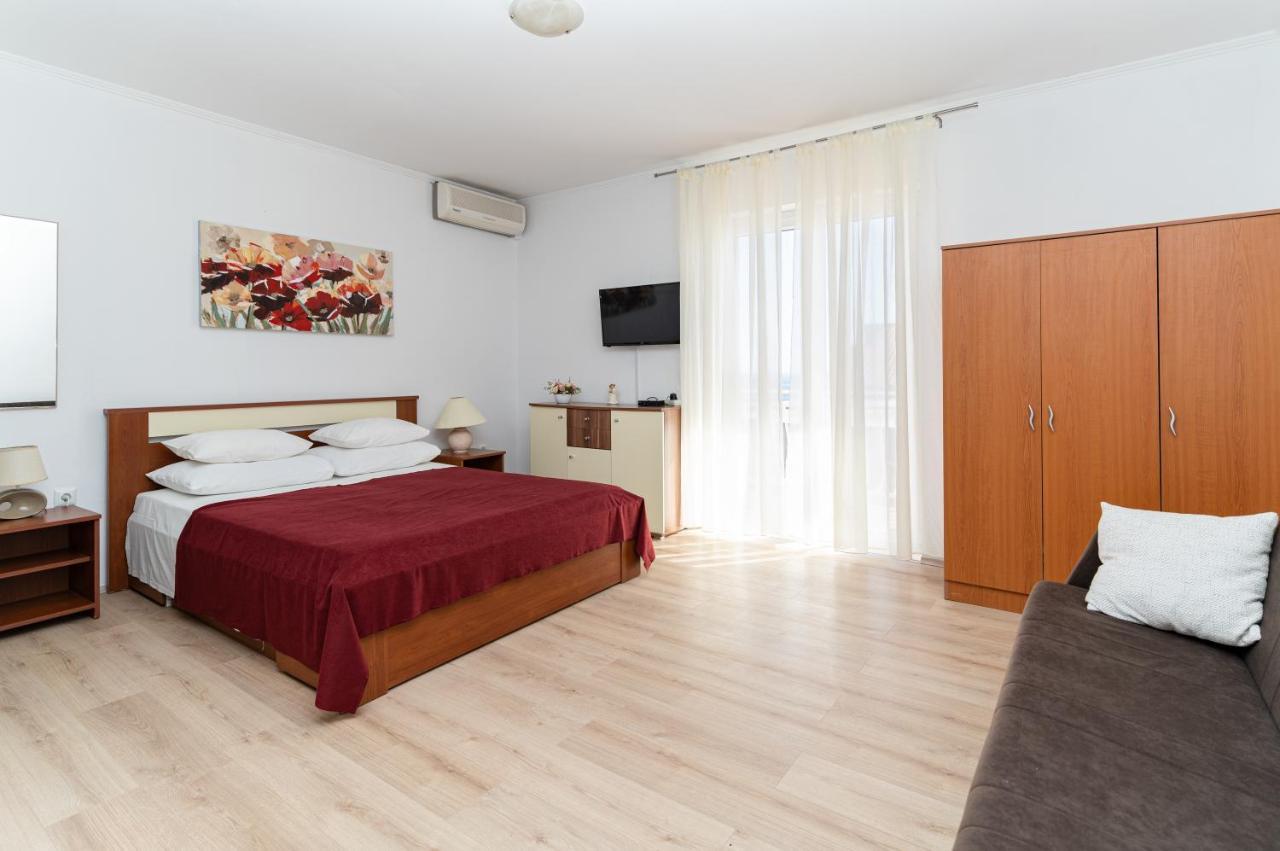 Benic Apartments مْليني المظهر الخارجي الصورة