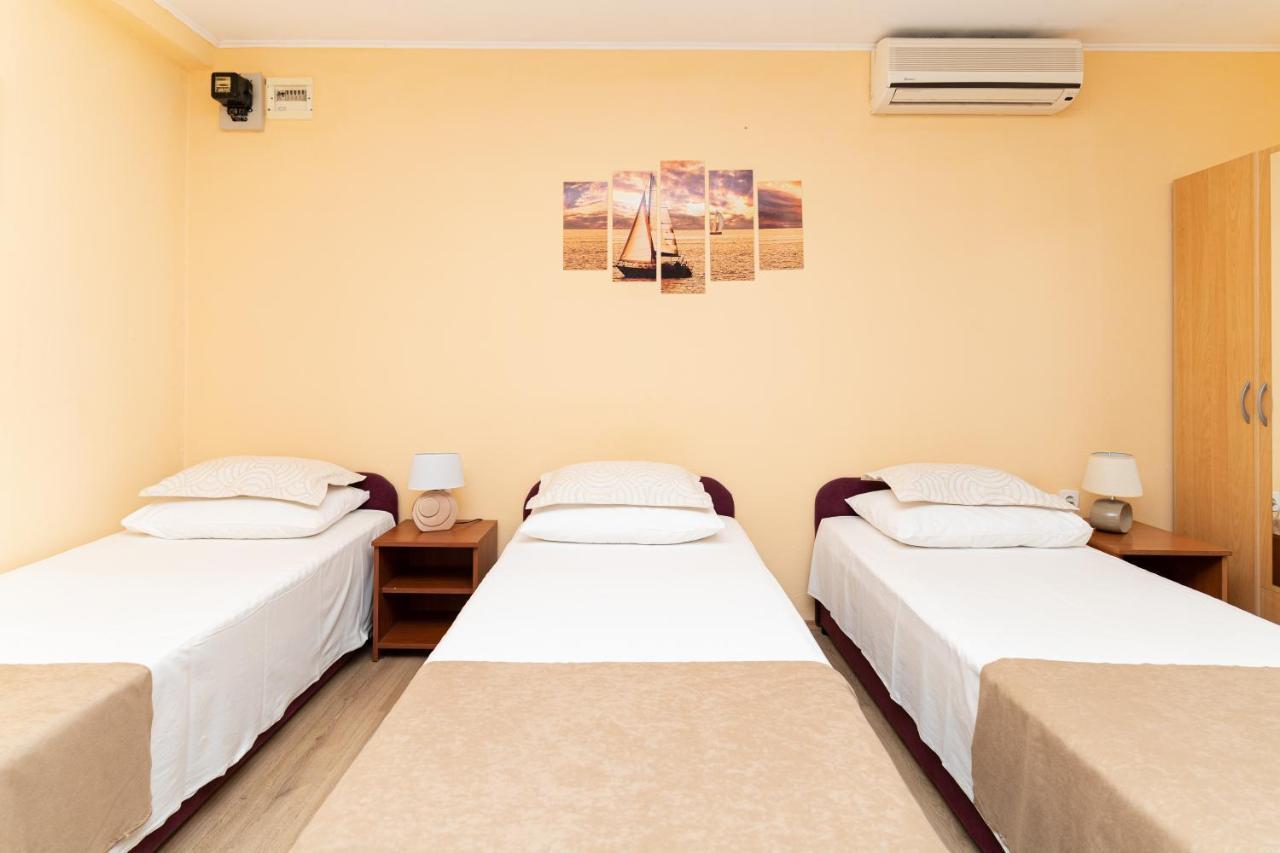 Benic Apartments مْليني المظهر الخارجي الصورة