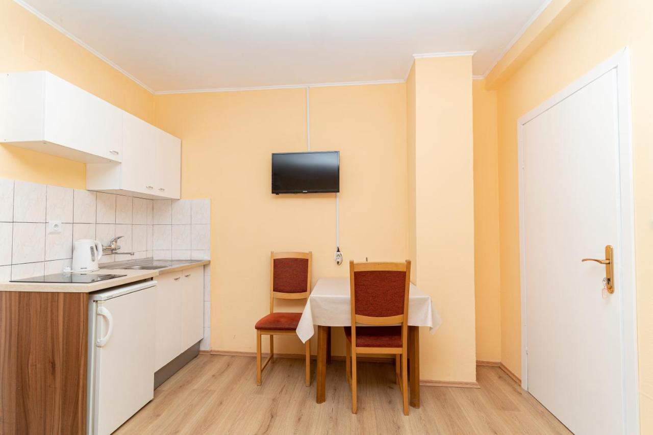 Benic Apartments مْليني المظهر الخارجي الصورة